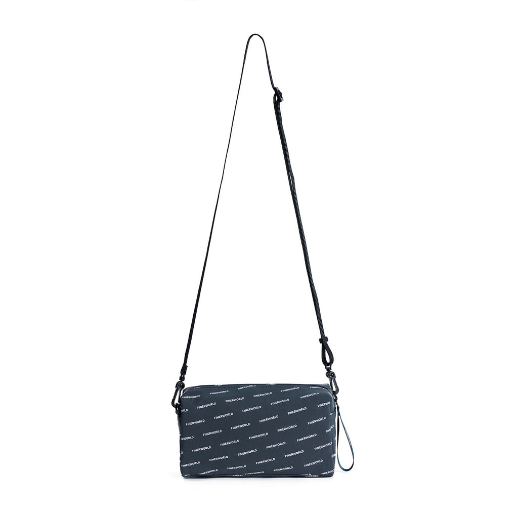 Cube Bag in Navy – multi-angle view 02