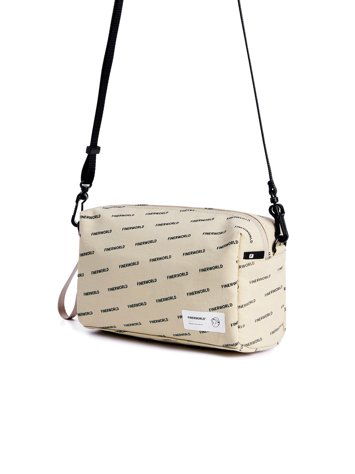 Cube Bag in Rock Sand – multi-angle view 02