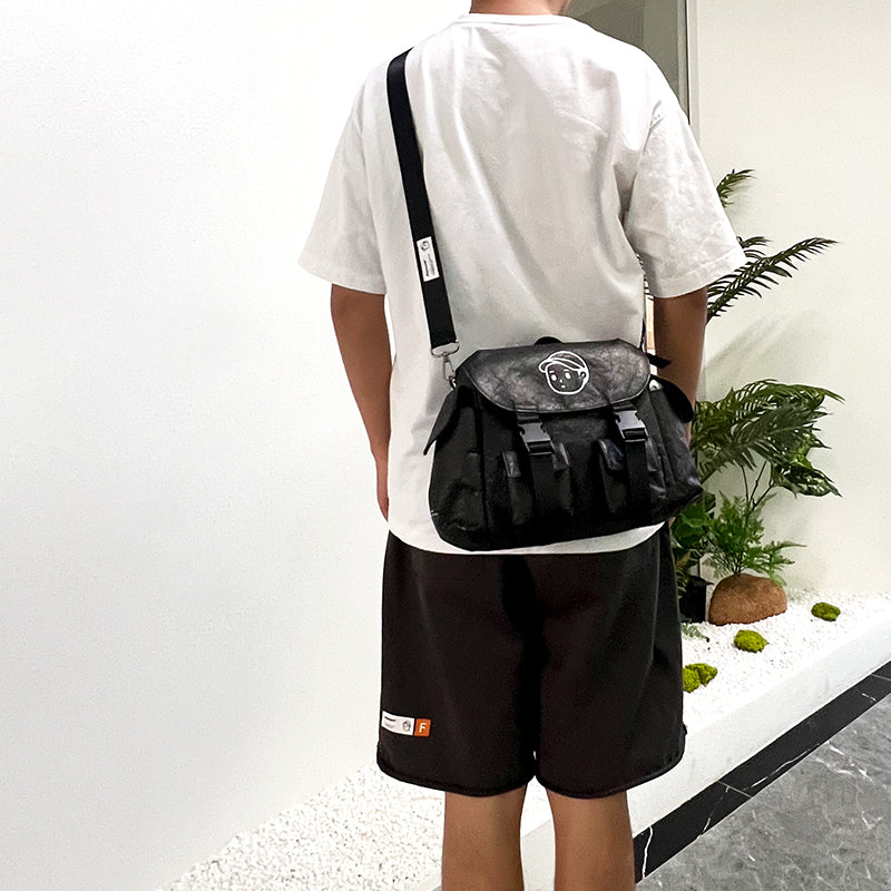 K1 DuPont Crossbody in Deep Black – on-body shot 01