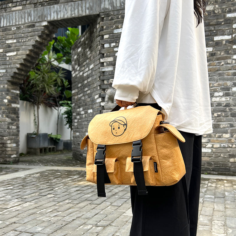 K1 DuPont Crossbody in Paper – on-body shot 02